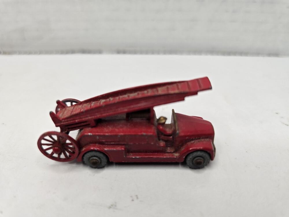 Dennis Fire Engine By Lesney Made In England Metal Wheels Matchbox